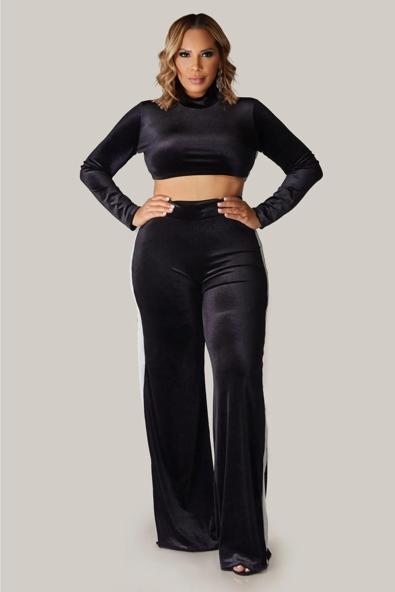 AYLEEN SOFT VELVET TWO PIECE SET TOP