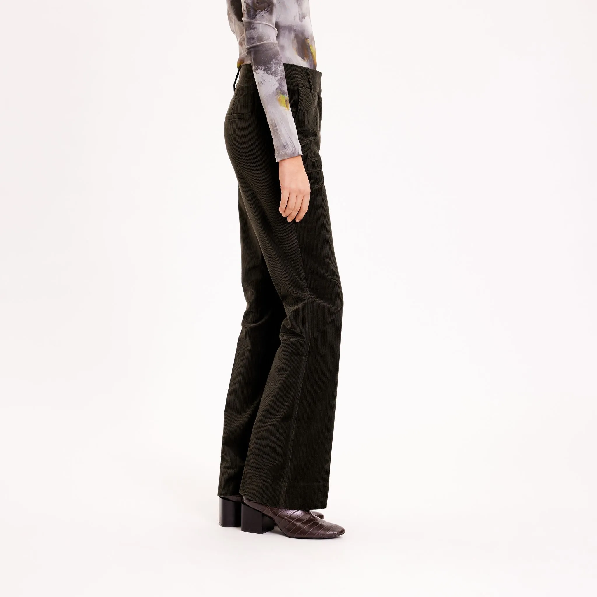 ClaraFV 837 Dark Green Corduroy