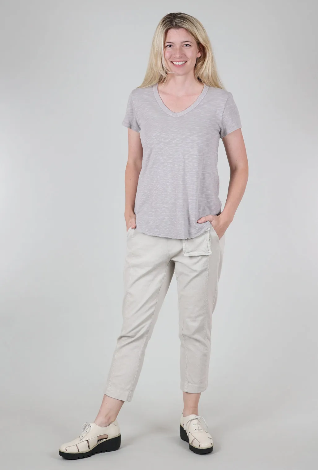 Curve Hem Vee Tee, Gray Harbor