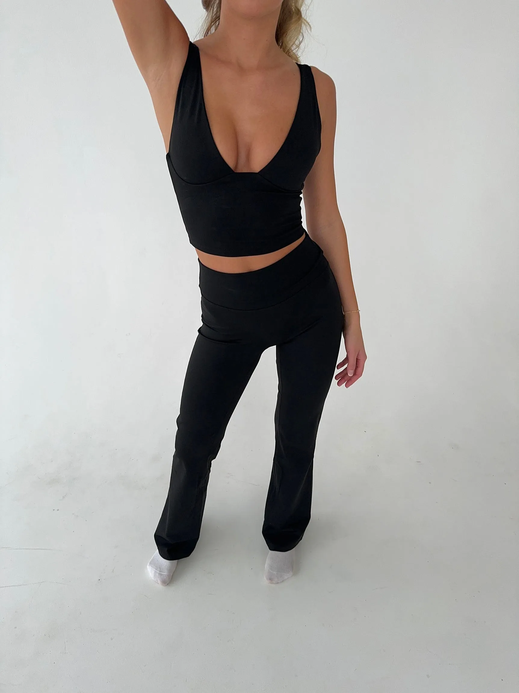 Essential flared pants - Jet Black