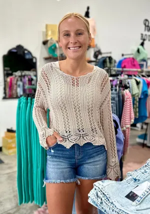 The Dayana Pullover
